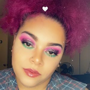 Meet your Posher, Natasha